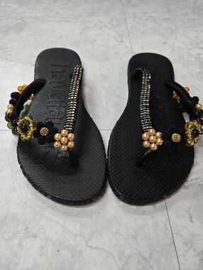 NEW HAVAIANAS Black Beaded Flip Flops Women's 9 US Embellished/Decorated